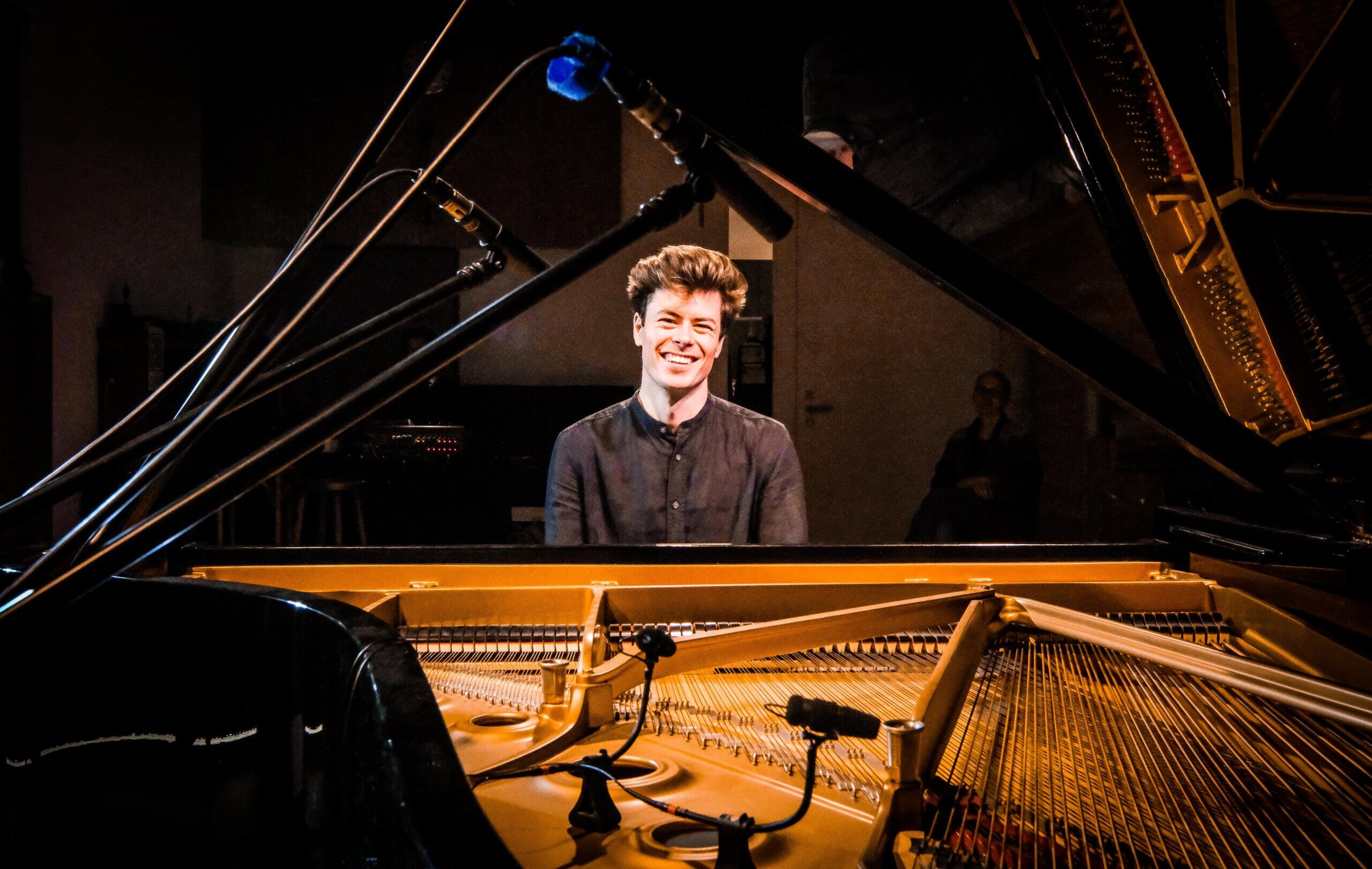 RECORDING Alexander Declerq plays Haydn & Messian